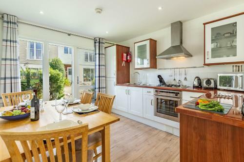 The West Bay Cottages - 2 Bedroom Cottages