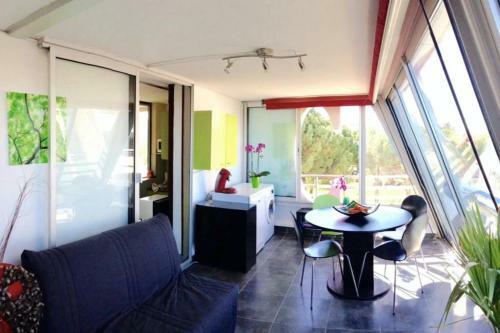 Nice Renovated Apartment Near The Beaches