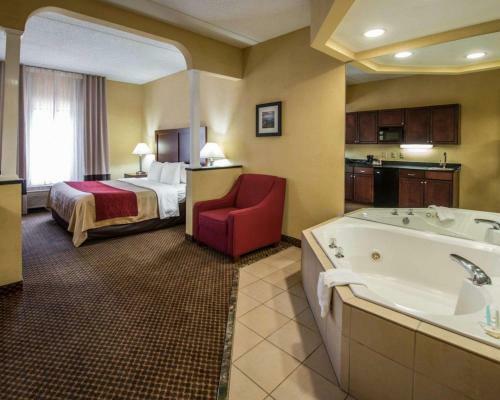Hotel Comfort Inn & Suites