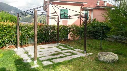 Casa Lavezola Con Giardino