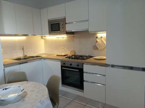 Villa Mimosa 300 Mt. Dal Mare 2 P.l.+2 Aggiuntivi