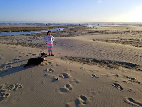 Apartamento Rockaway Beach Studio- King Bed & Sofa Bed For 3