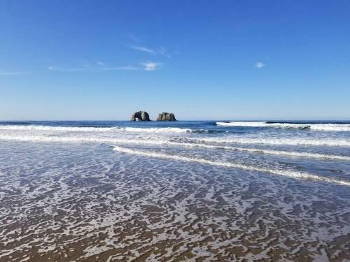 Apartamento Rockaway Beach Studio- King Bed & Sofa Bed For 3