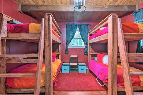 Pet-friendly Albrightsville Cabin With Grill!