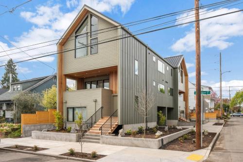 Williams Retreat Unit 1