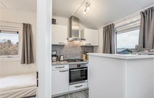 Stunning Home In S�sel With 2 Bedrooms