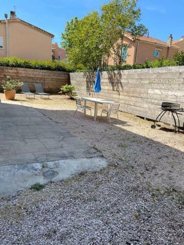 T2 En Rez De Villa Avec Jardin � 800m De La Plage