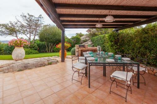 Villa Melograno - Luxury Villas In Sardinia - Palau