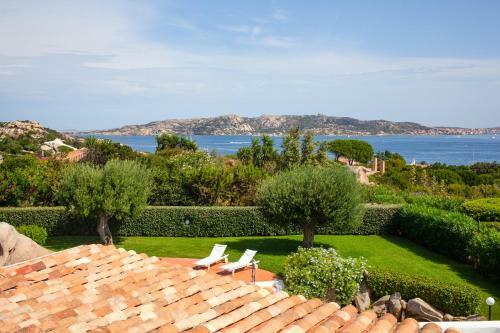 Villa Melograno - Luxury Villas In Sardinia - Palau