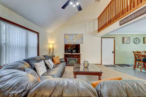 The Gap View Poconos Family Getaway With Game Room