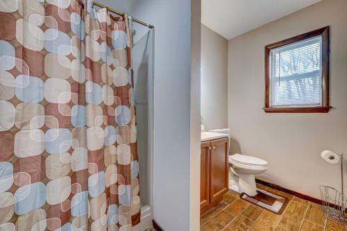 The Gap View Poconos Family Getaway With Game Room
