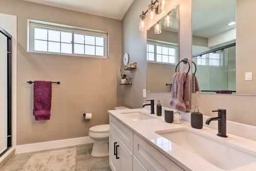 Philly Townhome With City Views About 2 Mi To Dtwn!