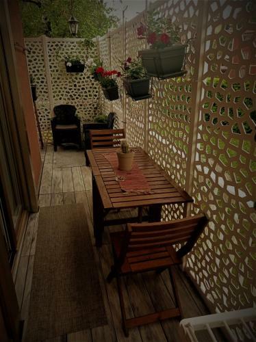 Hostal B&B Maharaja Adults Only