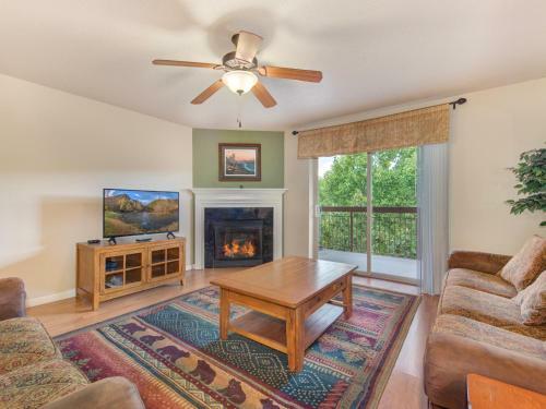 Apartamento Rolling On The River Cedar Lodge 705