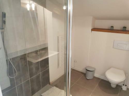 Immaculate 2-bed House In Loubes Bernac