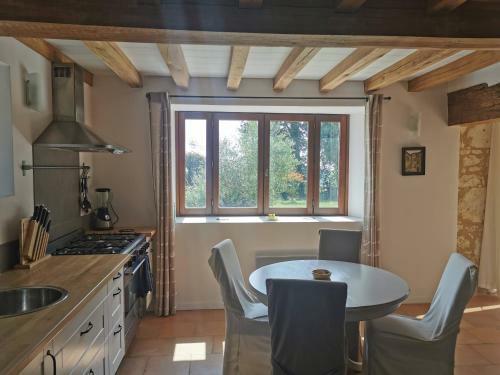 Immaculate 2-bed House In Loubes Bernac