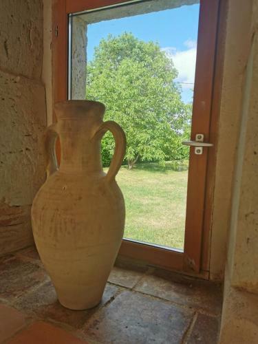 Immaculate 2-bed House In Loubes Bernac