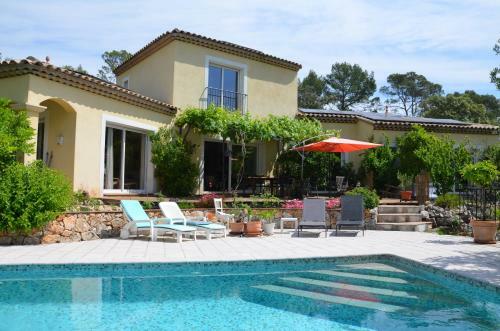 Belle Villa � Lorgues En Provence