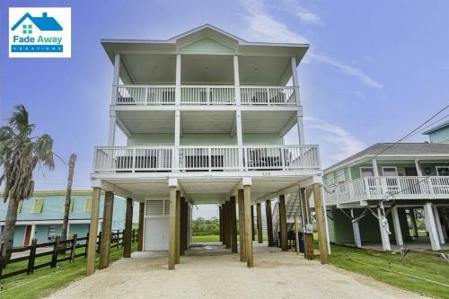 Kalm By The Beach - Ocean View - Sleeps 14
