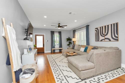 New! ?change Of Pace? 5 Blk To Beach Bikes+firepit