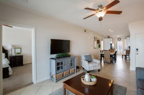Apartamento Dawn 1024 - Beautiful Beachfront Condo Condo
