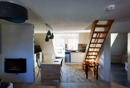 Apartamento Gem�tliche Dachwohnung Mit Dampfsauna Und Dachterrasse