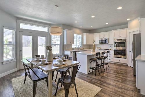Chic Vineyard Getaway With Yard About 8 Mi To Byu