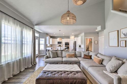 Chic Vineyard Getaway With Yard About 8 Mi To Byu