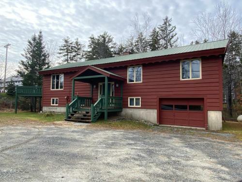 Large 6 Bedroom 3 Bath Vermont Home On Mt Snow Resort