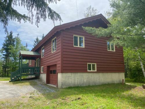 Large 6 Bedroom 3 Bath Vermont Home On Mt Snow Resort