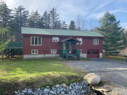 Large 6 Bedroom 3 Bath Vermont Home On Mt Snow Resort