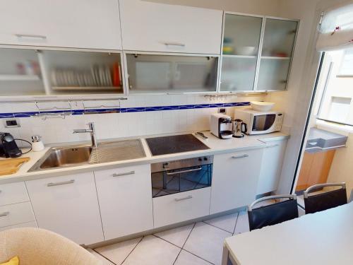 Apartment Menton, 1 Bedroom, 4 Persons - Fr-1-196-305