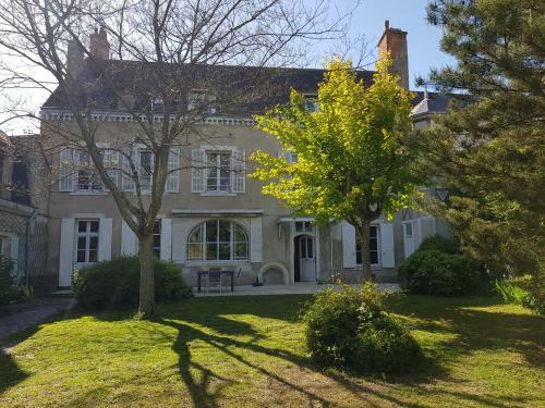 Bed & Breakfast Le Clo�tre Saint-liphard