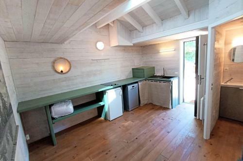 Very Nice Wood Frame House With Garden