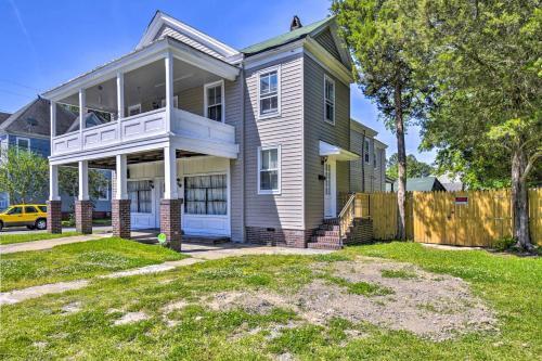 Portsmouth Apartment - 3 Blocks From Water!