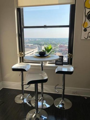 Hostal Eclectic & Quaint Historical Art Deco 1 Bedroom