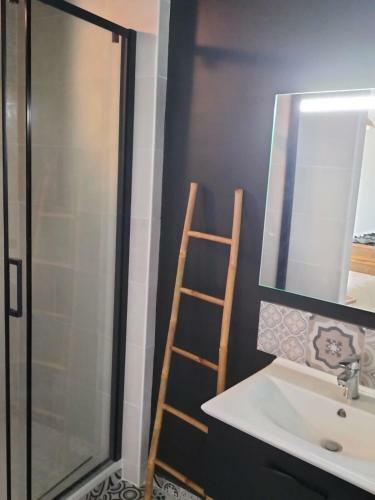 G�te Le Malartic Gersois Avec Piscine