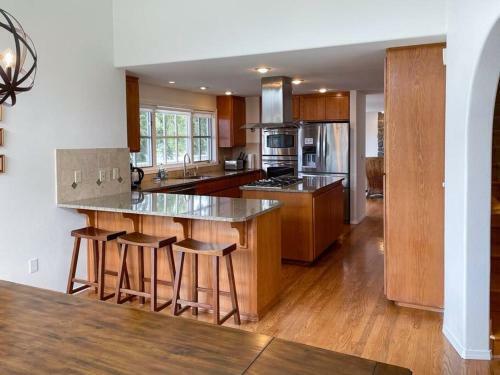 Villa Waterfront Home In Gig Harbor