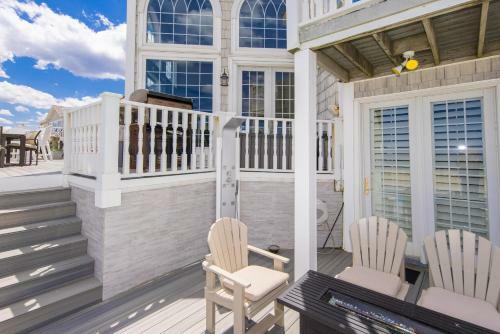 Seaside Sanctuary Oceanfront- Pool Open Year Round