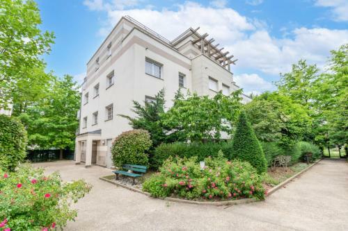 Apartamento Plaza Bruxelles 01