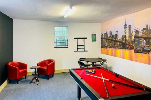 Stunning Norfolk Getaway With Meditation Room!