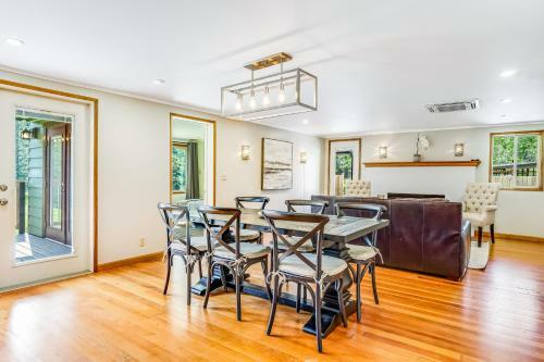 Motel Innkeeper's Lodge At Mount Walker Inn