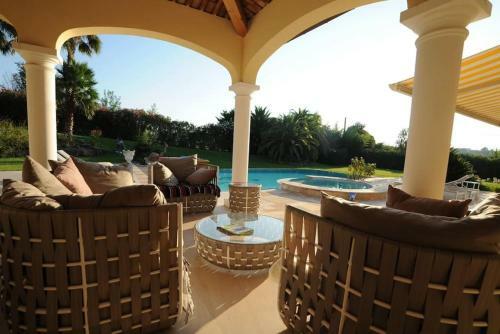 Villa Mougins Yourhosthelper
