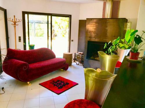 Villa Avec Piscine Sur Les Hauts De N�mes