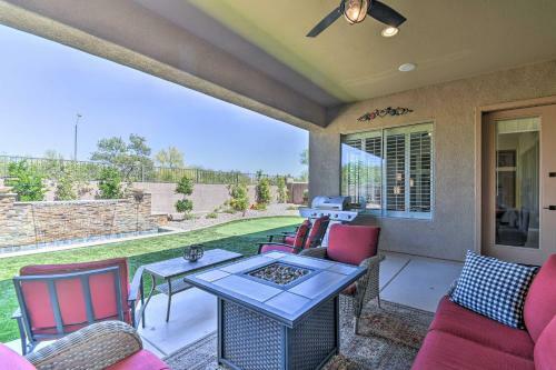 Phoenix Area Villa With Private Putting Green!