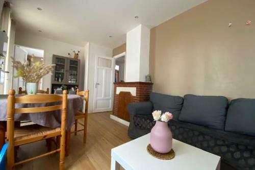 Charming Cocoon For 4 People Near The Port