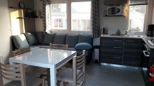 Mobilhome 756 Climatise Le Bois Dormant 4 Etoiles