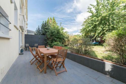 Maison Familiale Avec Jardin, Centre De St Nazaire