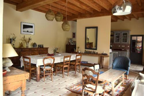 Maison Priv�e Avec Piscine-saint Sever