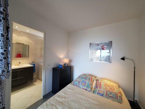 Apartamento Saint-raphael La Peguiere Face A La Plage Vue Mer